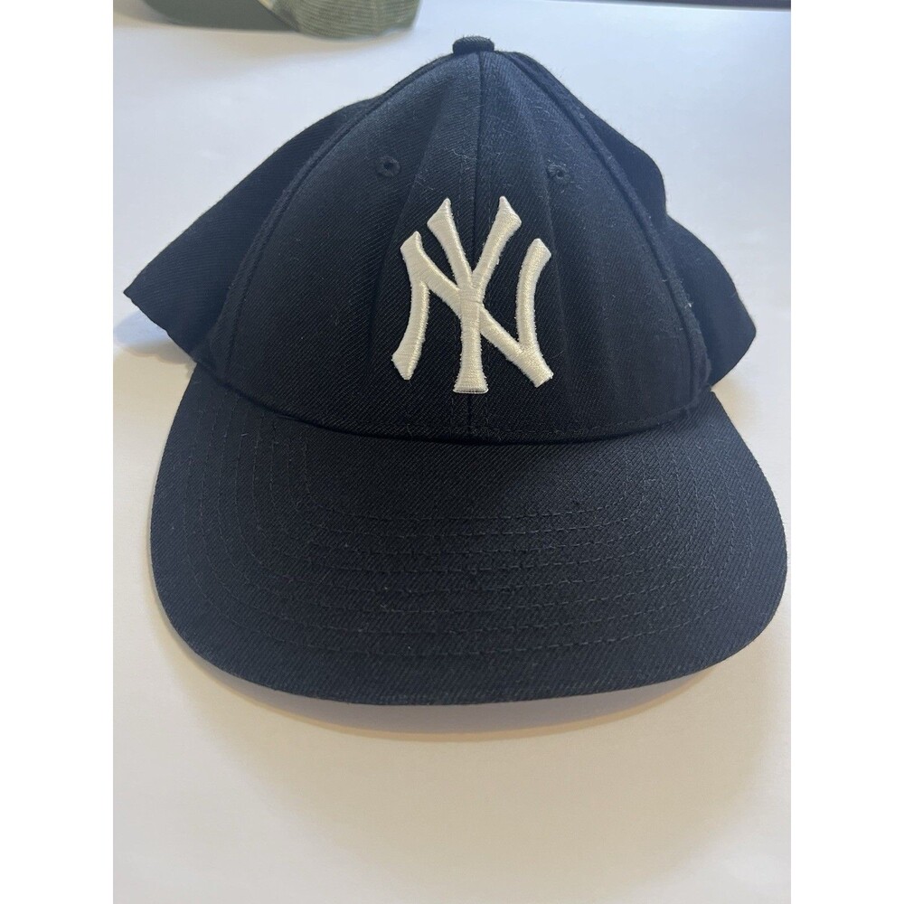'47 New York Yankees MLB Baseball Cap Black OSFA Officially Licensed